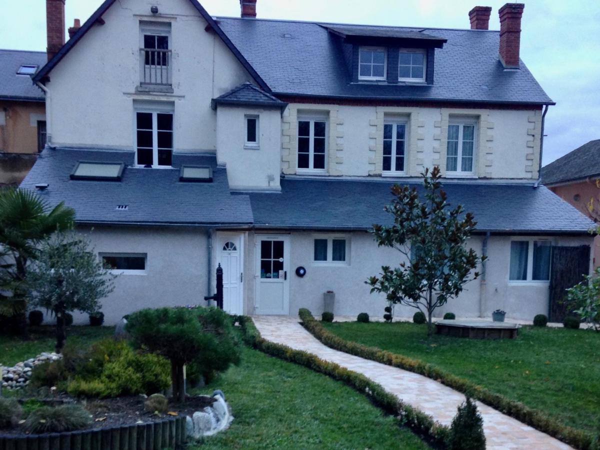 Neung-sur-Beuvron Les Tilleuls מראה חיצוני תמונה